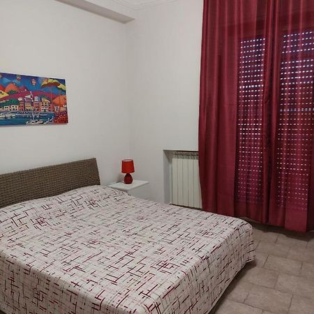 Marina Apartments 塔兰托 外观 照片